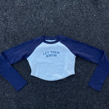 Load image into Gallery viewer, long sleeve raglan crop top
